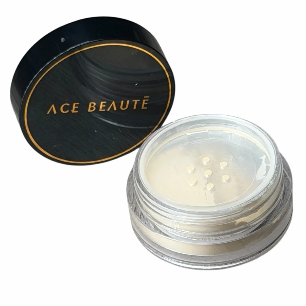5/$25💜 Ace Beauté Effortless Radiance Loose Setting Powder Mini in Fair